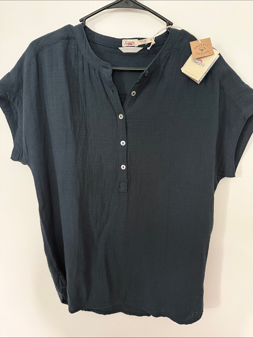 Faherty Dream Cotton Desmond Top Navy Blue Oversized Soft Tee Size S NWT